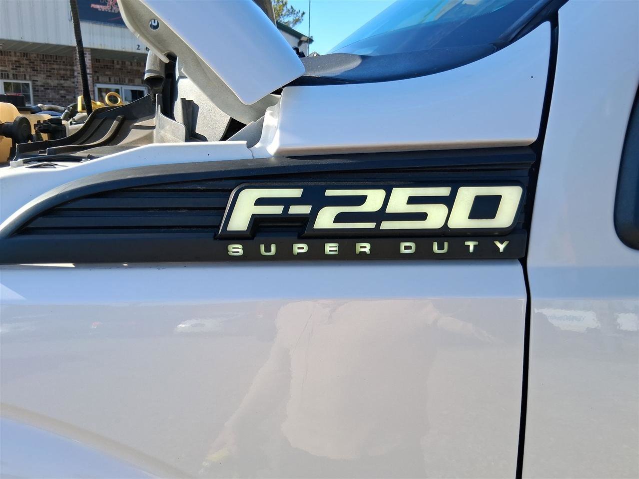 Used 2012 Ford F250 Lariat w/ Lariat Interior Pkg image 36