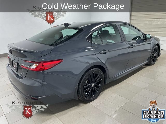 Used 2025 Toyota Camry SE w/ Convenience Package FWD image 7
