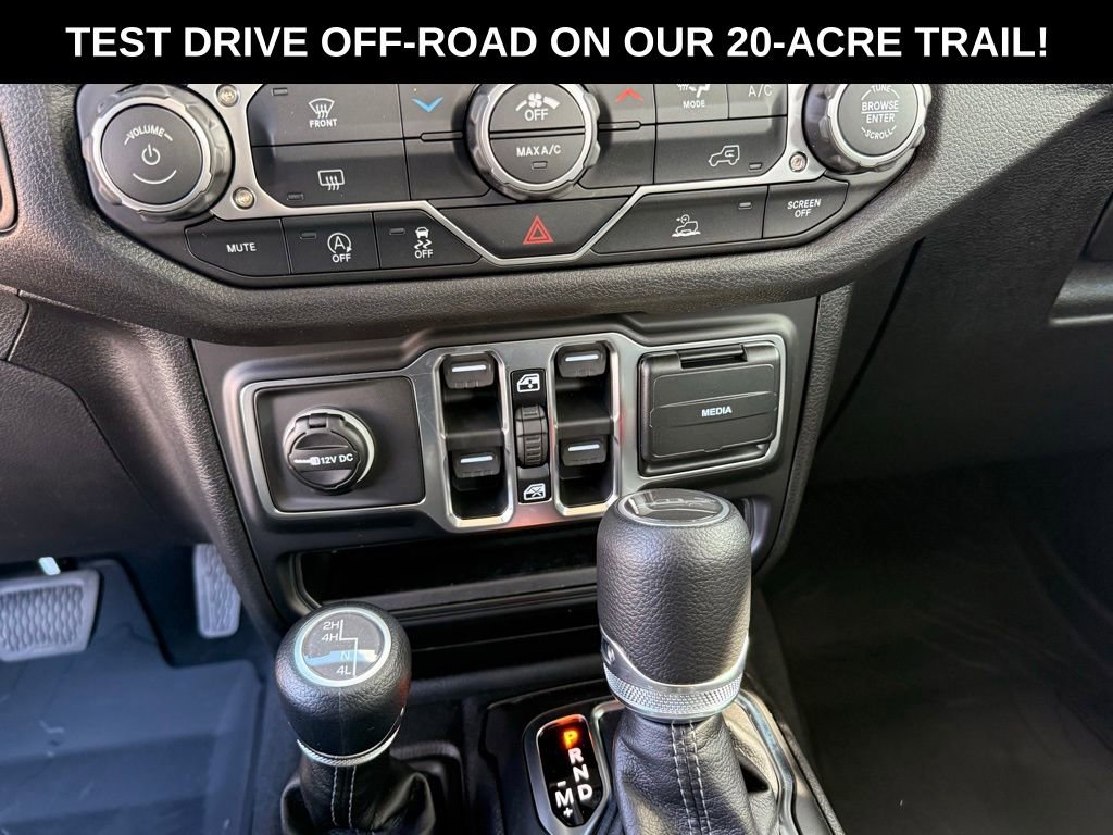 New 2026 Jeep Gladiator Sport image 15