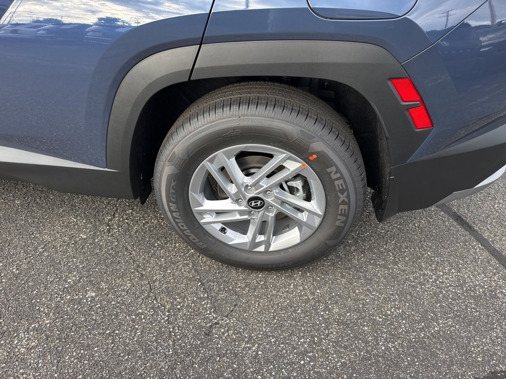 New 2026 Hyundai Tucson SE image 11