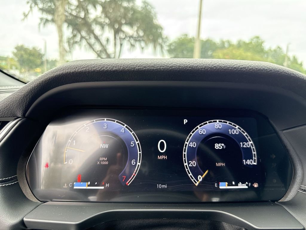 New 2025 Jeep Grand Cherokee L Laredo w/ Luxury Tech Group I image 18