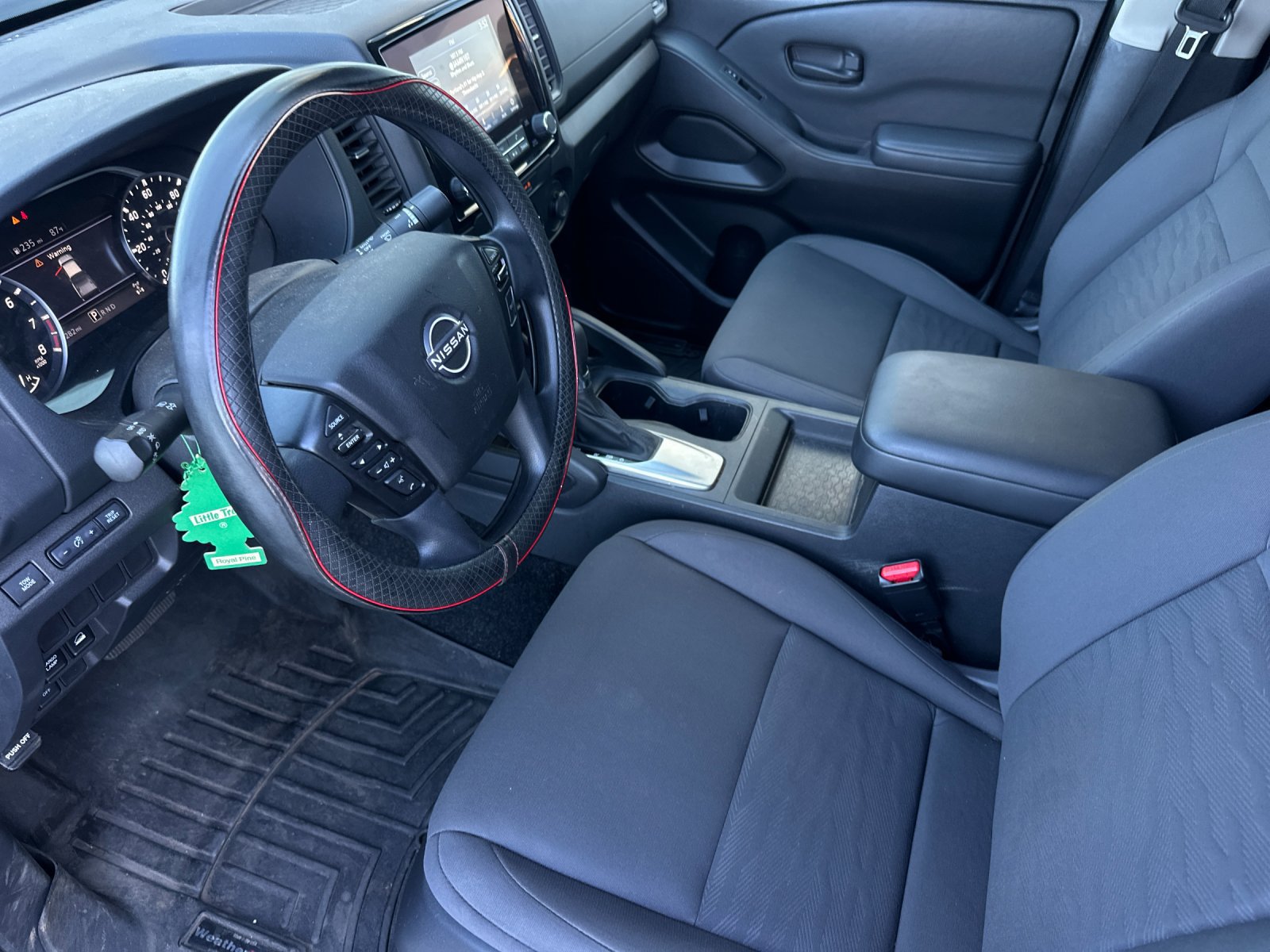 Used 2022 Nissan Frontier S AWD/4WD image 10