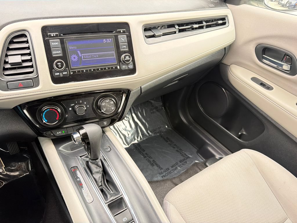 Used 2017 Honda HR-V LX image 23