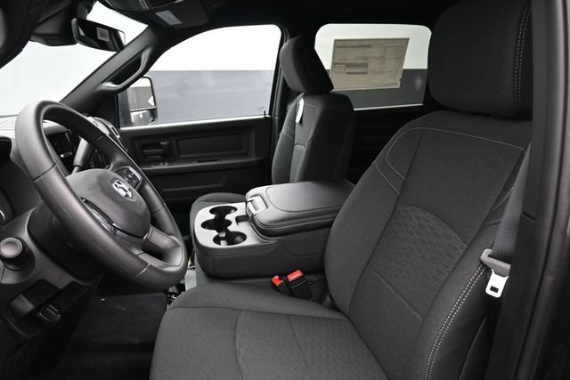 New 2026 RAM 3500 Tradesman AWD/4WD image 7