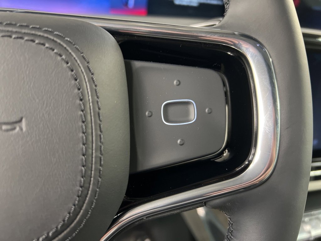 Used 2026 Lincoln Nautilus Premier w/ Equipment Group 102A image 22