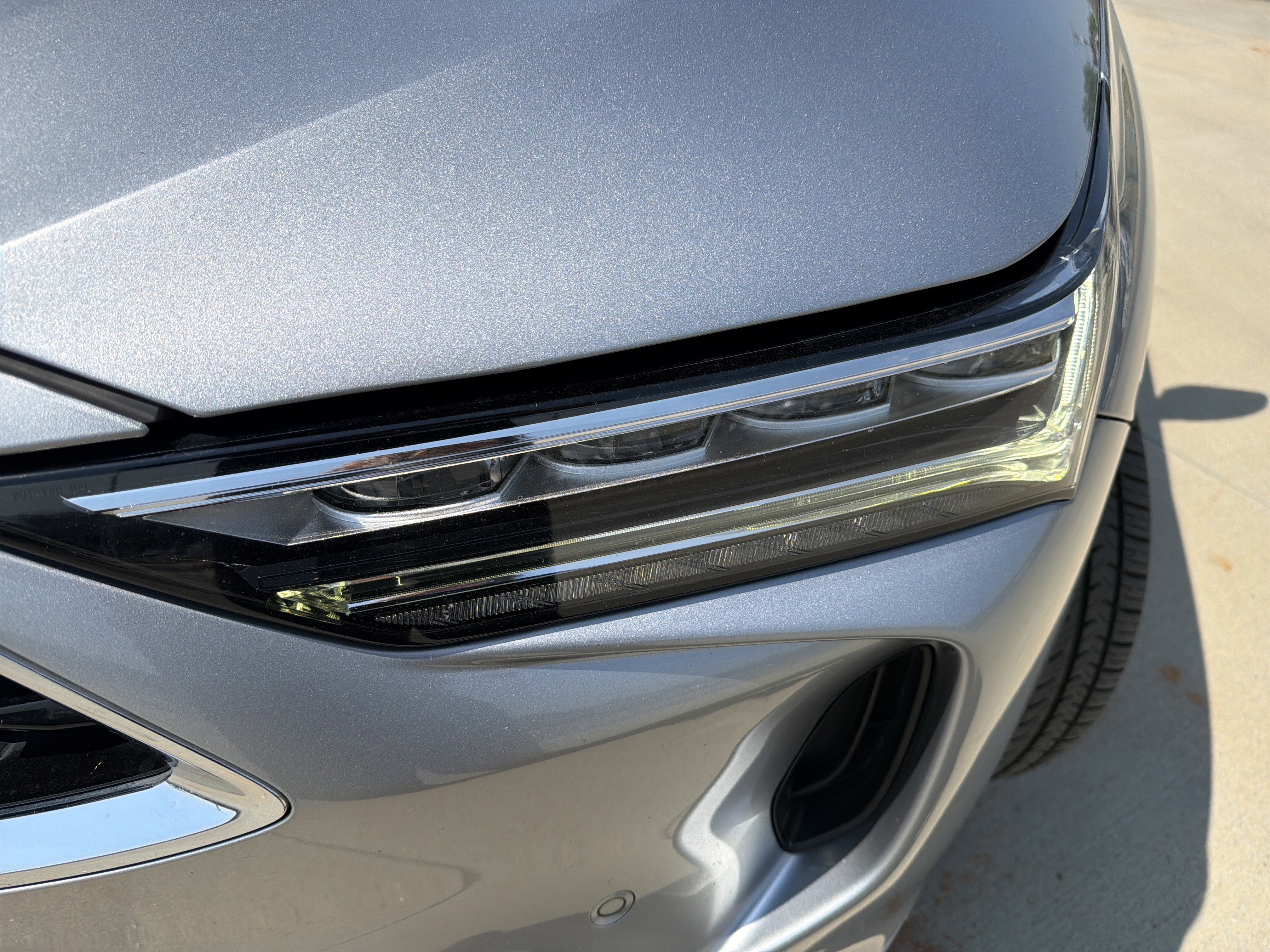 Certified 2024 Acura MDX FWD w/ Technology Package image 3