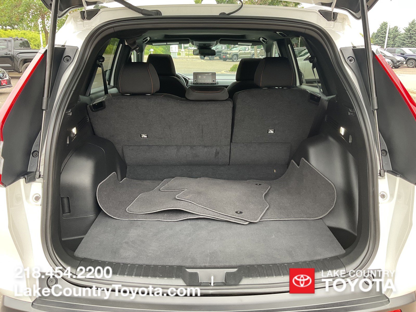 Used 2025 Honda CR-V Sport image 11