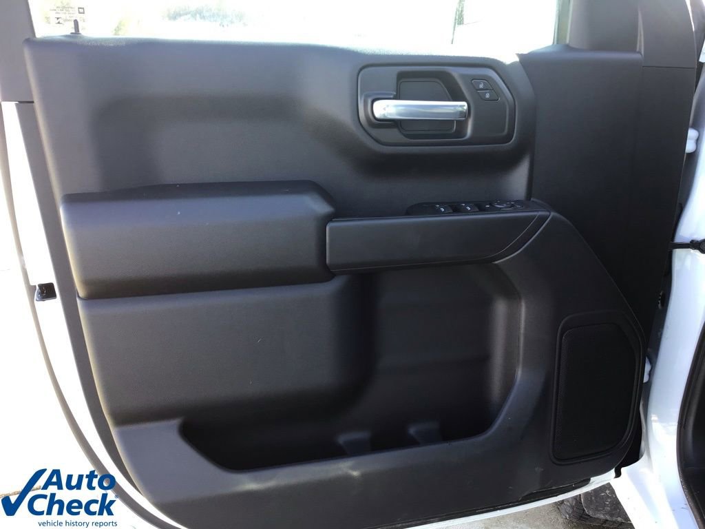 Used 2026 Chevrolet Silverado 1500 Custom Trail Boss w/ Turbomax Blackout Package image 25