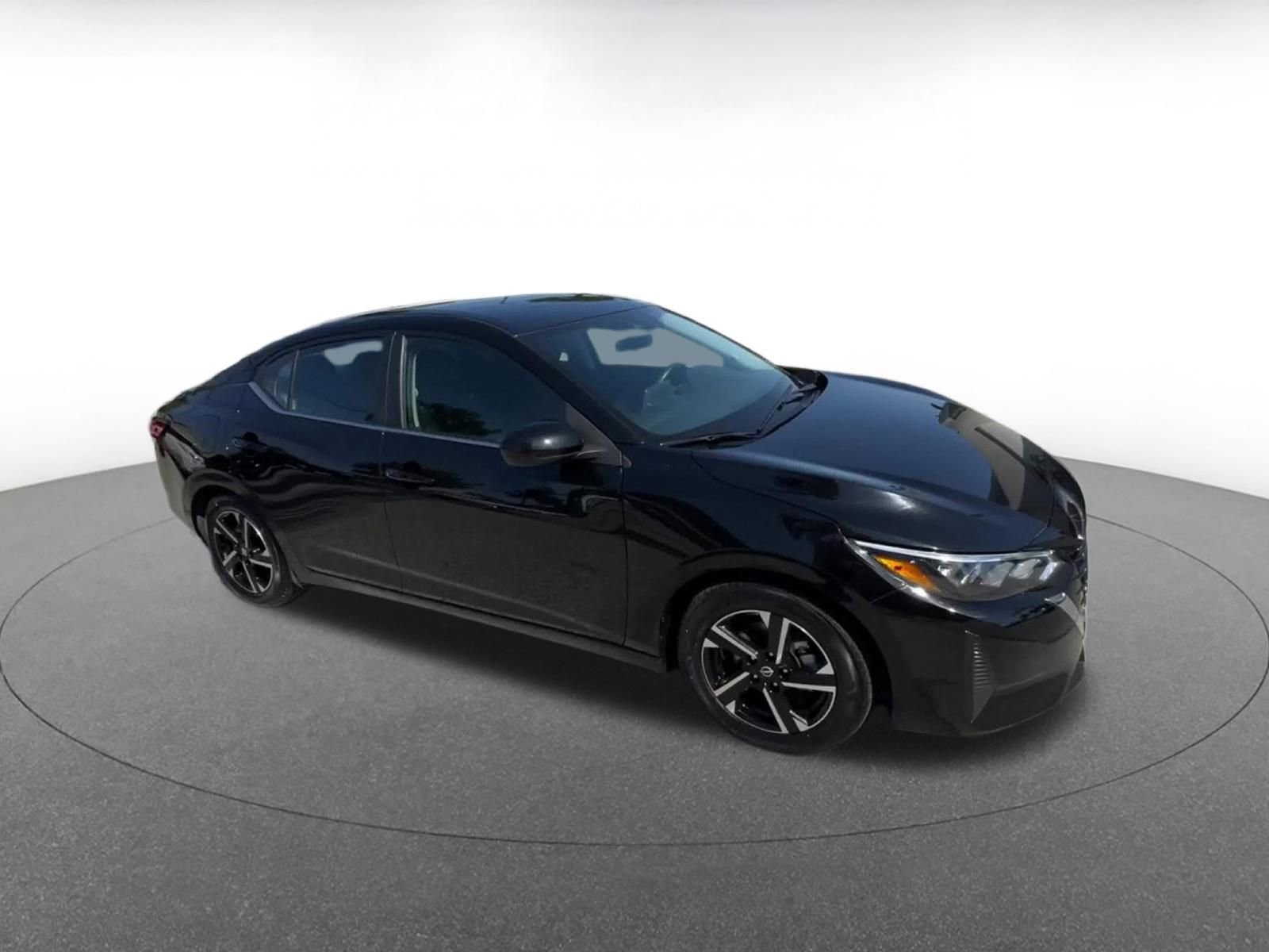 Used 2025 Nissan Sentra SV video 2