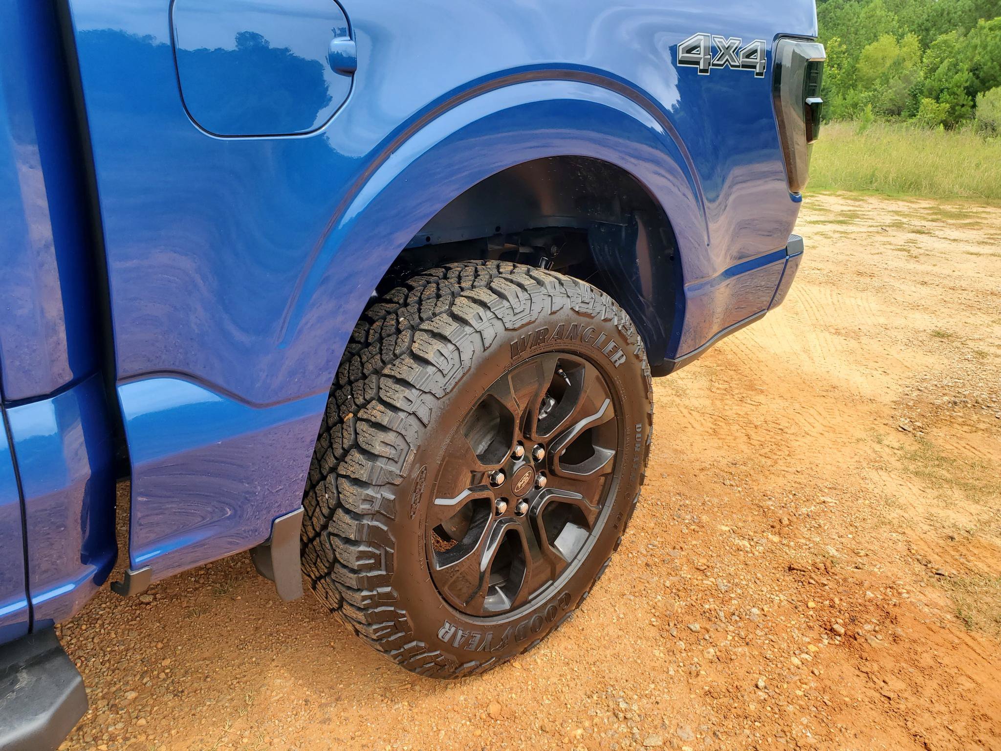Used 2022 Ford F150 XLT w/ Equipment Group 302A High AWD/4WD image 7