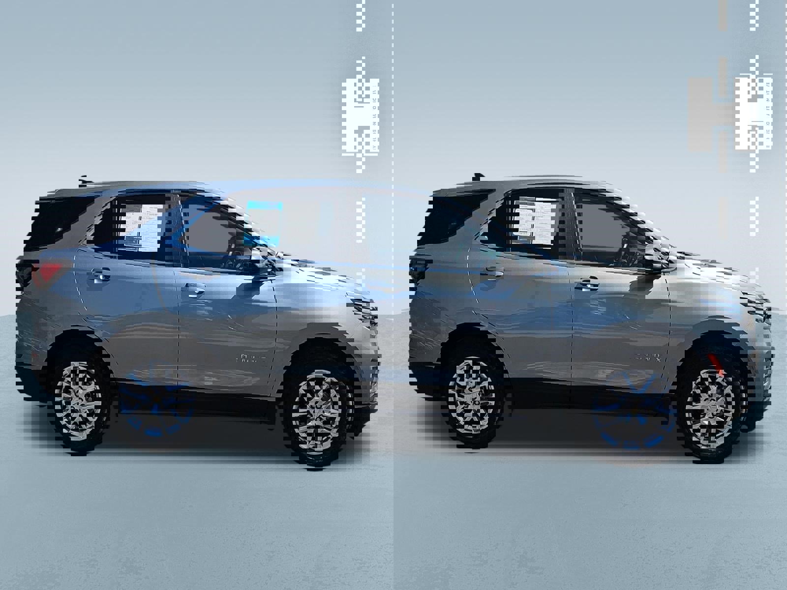 Used 2023 Chevrolet Equinox LT image 2