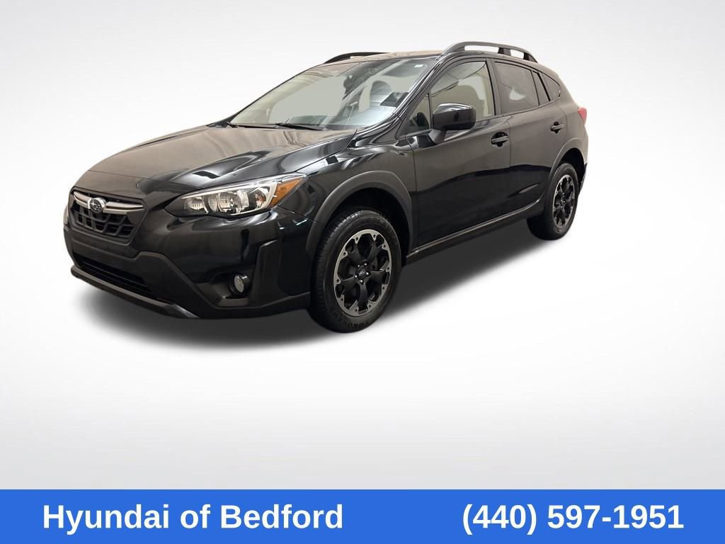 Used 2023 Subaru Crosstrek 2.0i Premium image 1