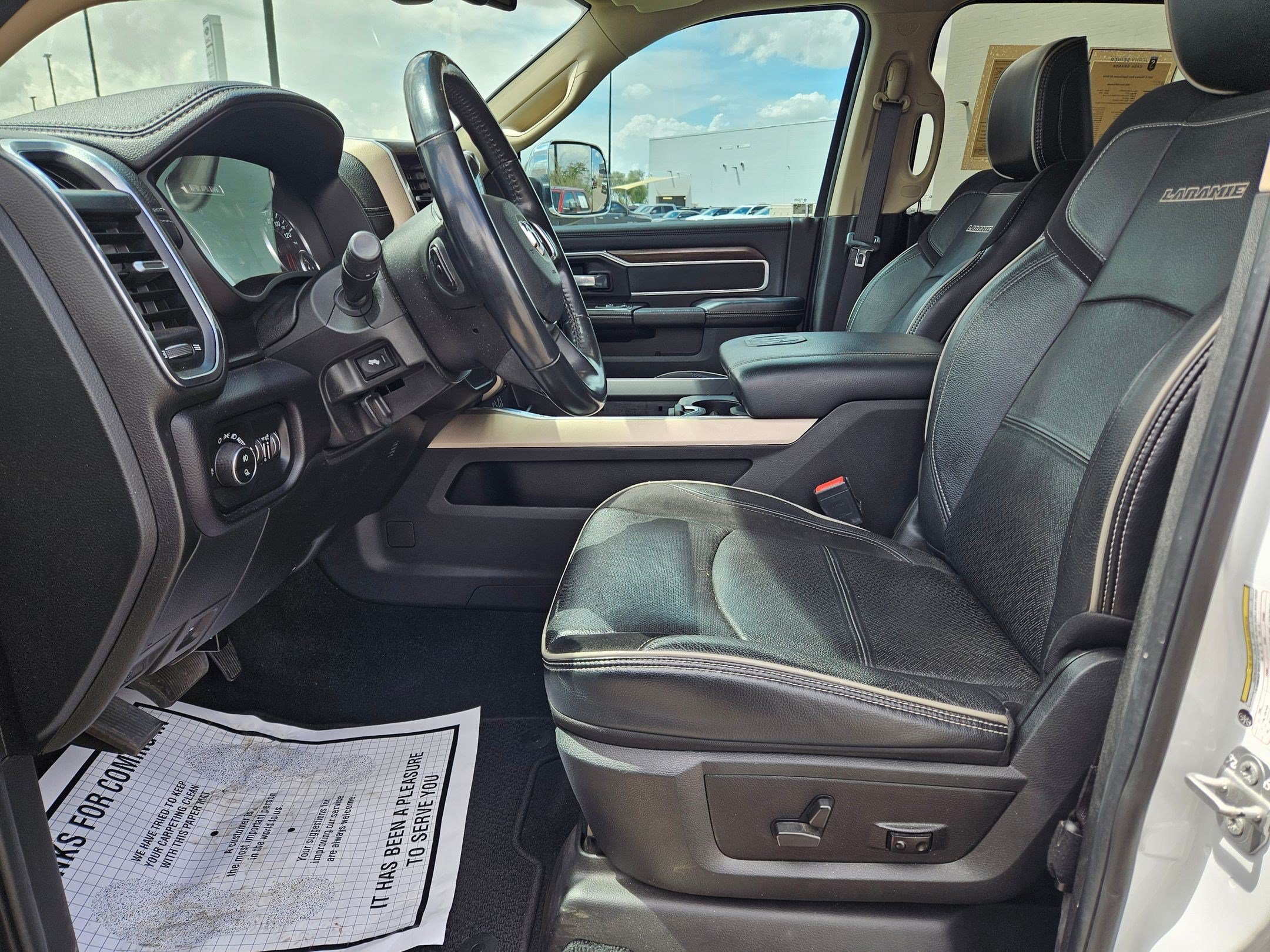 Used 2022 RAM 2500 Laramie AWD/4WD image 17
