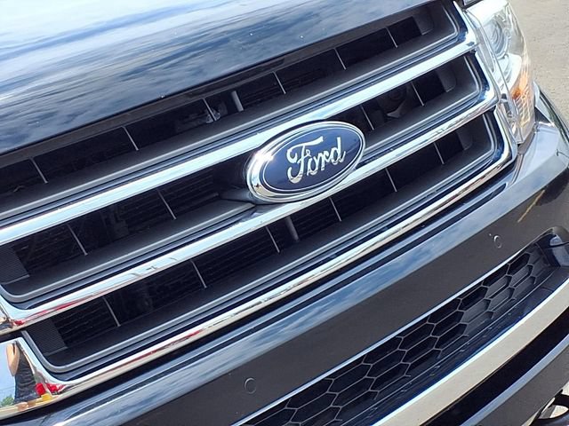 Used 2017 Ford Expedition EL Limited w/ Equipment Group 301A AWD/4WD image 36