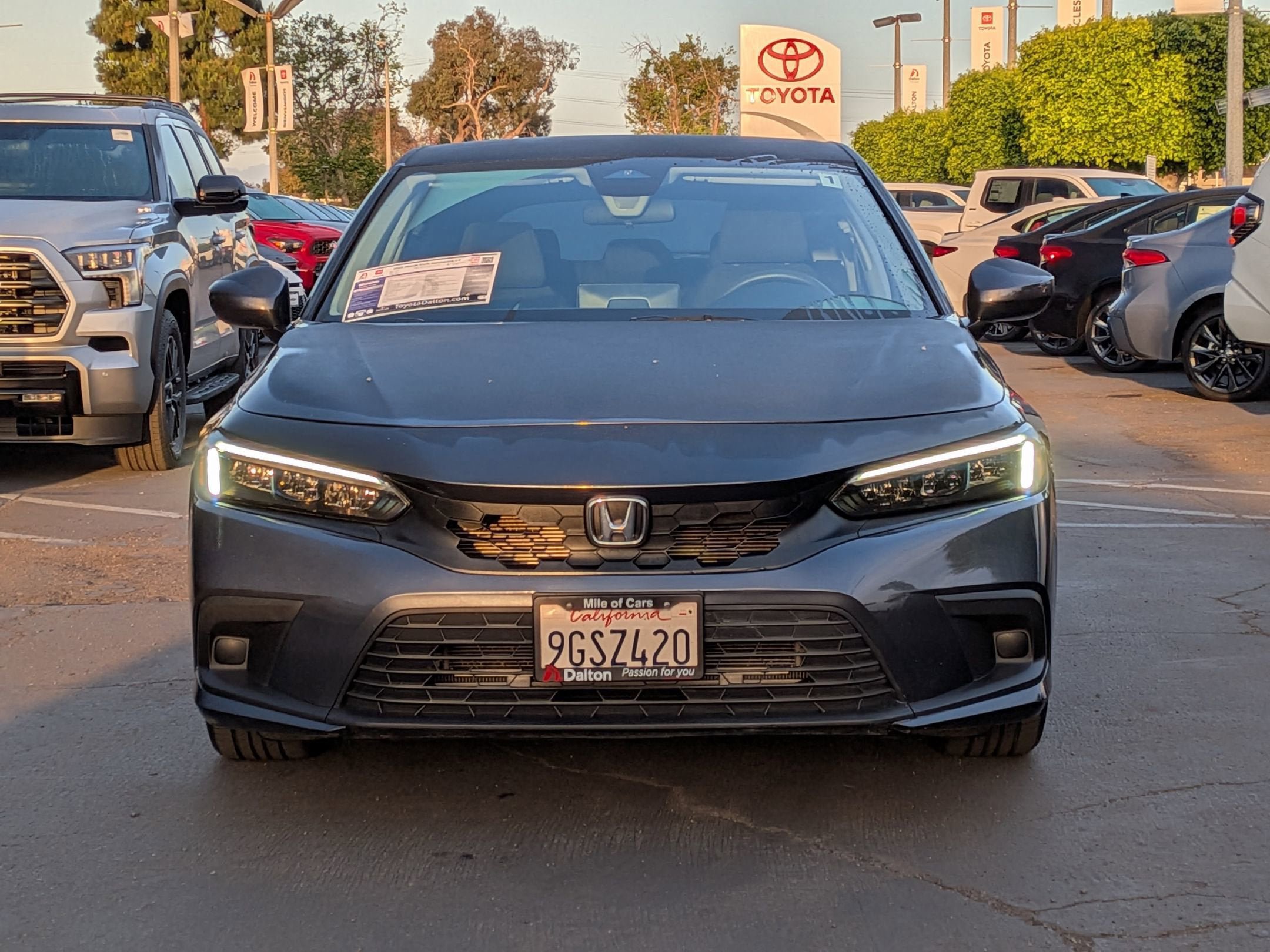 Used 2023 Honda Civic LX image 2