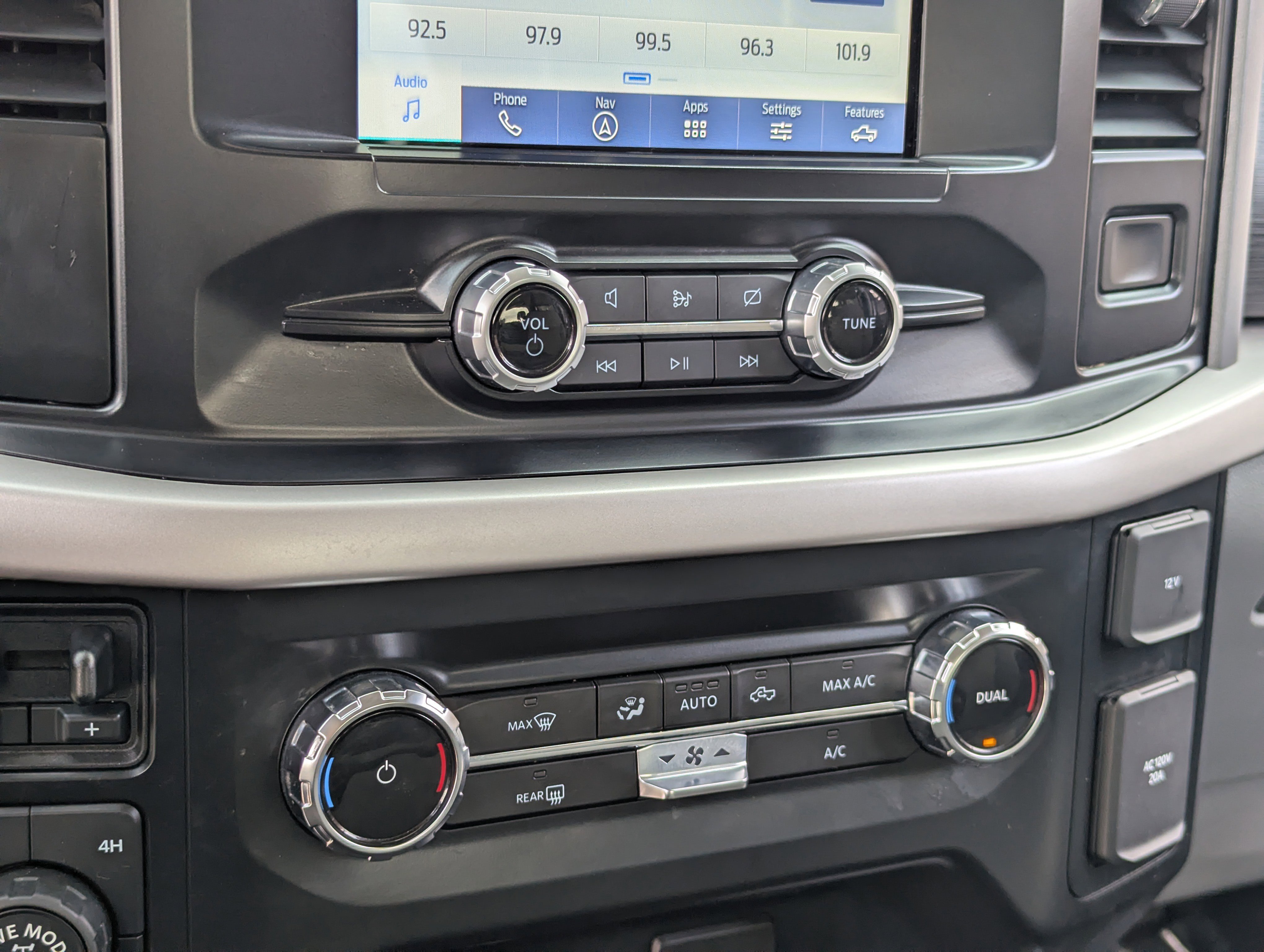 Used 2023 Ford F150 XLT w/ Equipment Group 301A Mid image 27