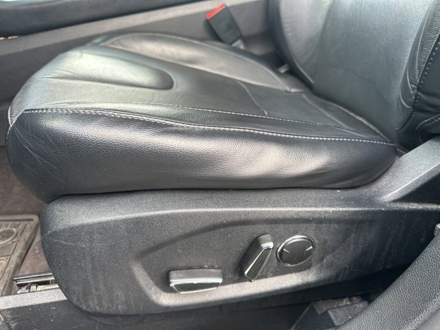 Used 2016 Ford Edge Titanium w/ Equipment Group 302A image 6