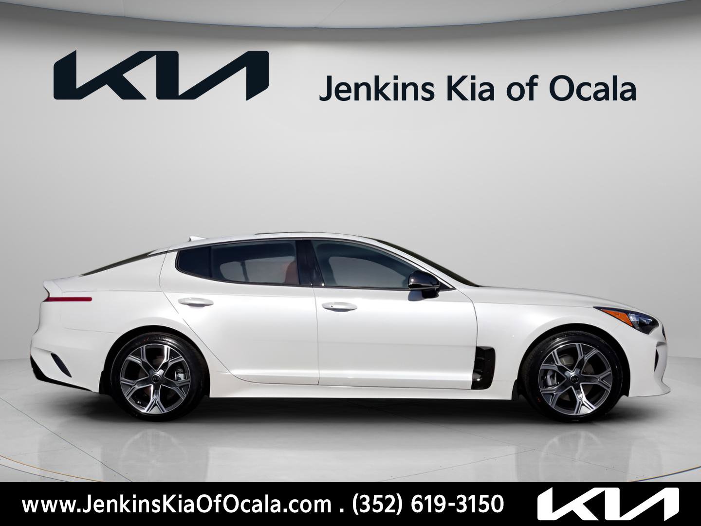 Certified 2021 Kia Stinger GT-Line w/ Sun & Sound Package RWD image 2