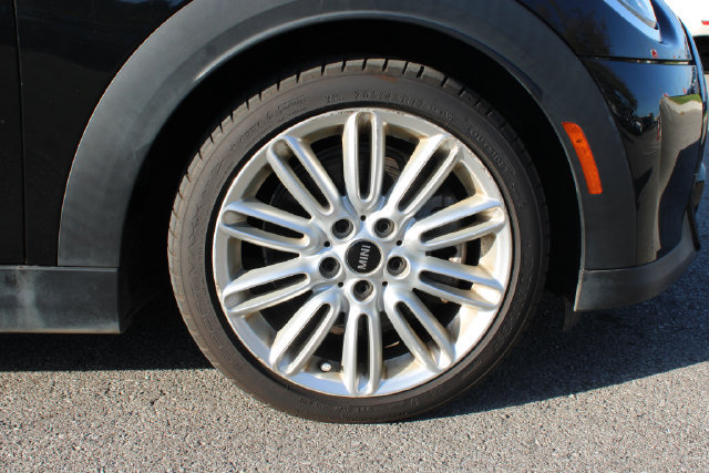Used 2024 MINI Cooper S FWD image 32