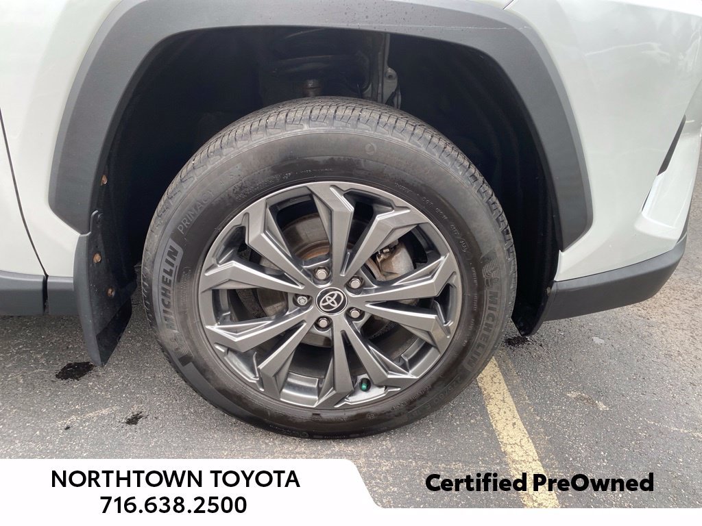 Used 2023 Toyota RAV4 XLE Premium AWD/4WD image 12