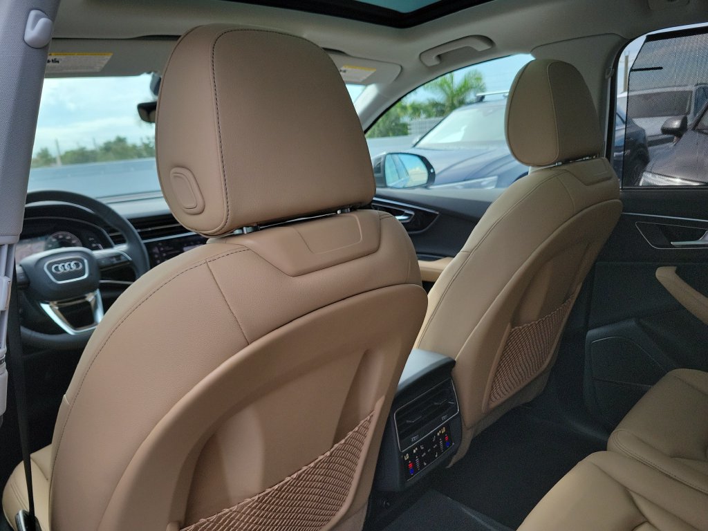 New 2026 Audi Q7 2.0T Premium Plus AWD/4WD image 25