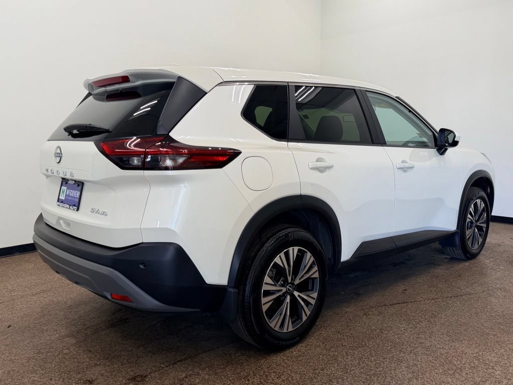 Used 2023 Nissan Rogue SV AWD/4WD image 7