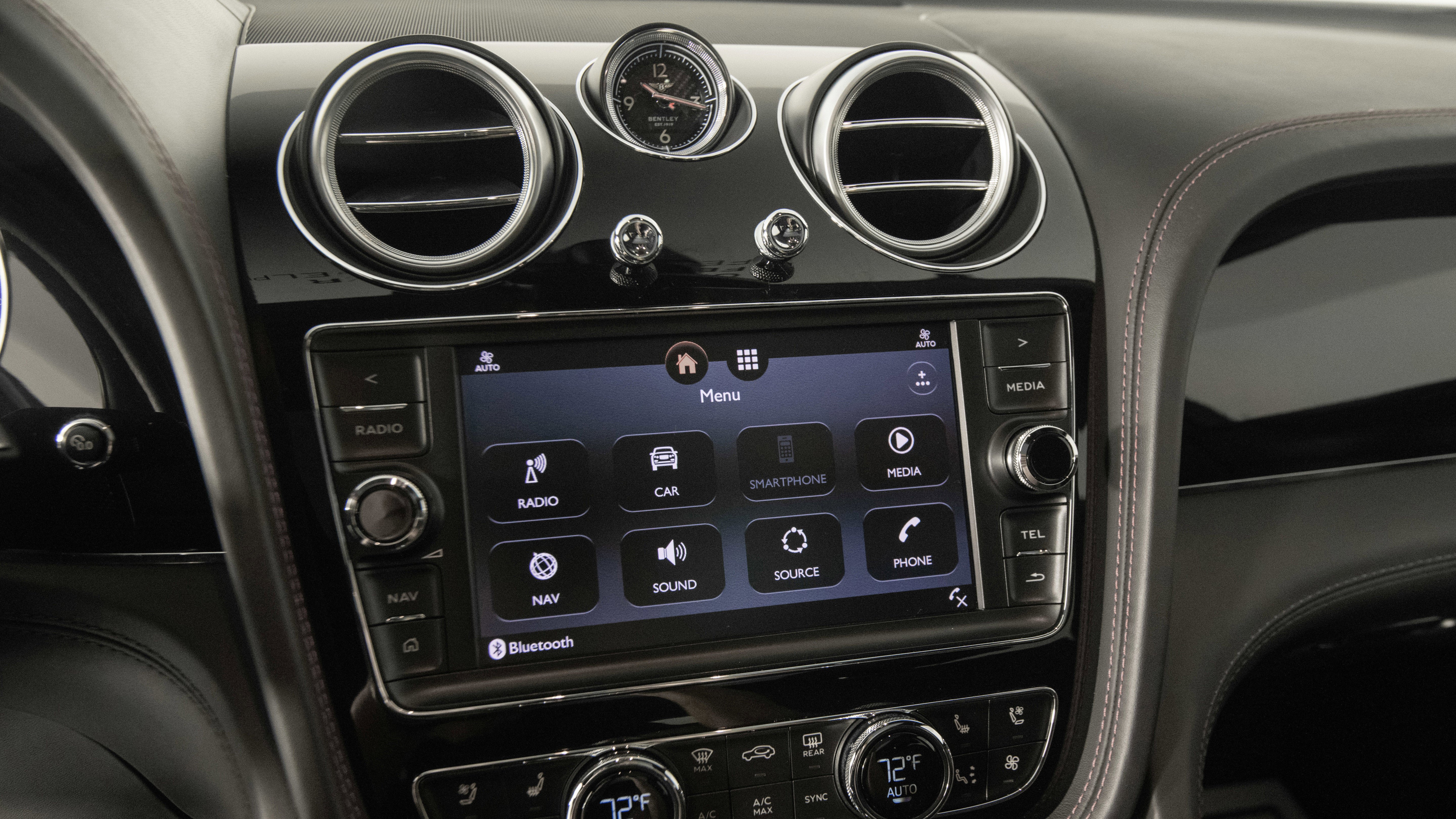 Used 2018 Bentley Bentayga image 42