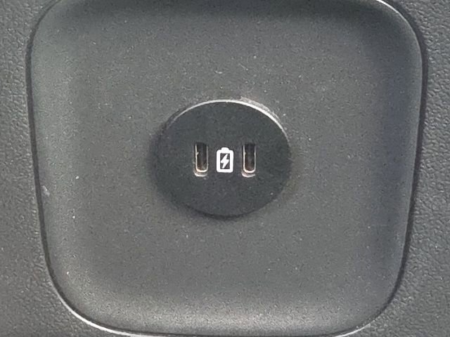 Used 2025 Ford Escape Active AWD/4WD image 19