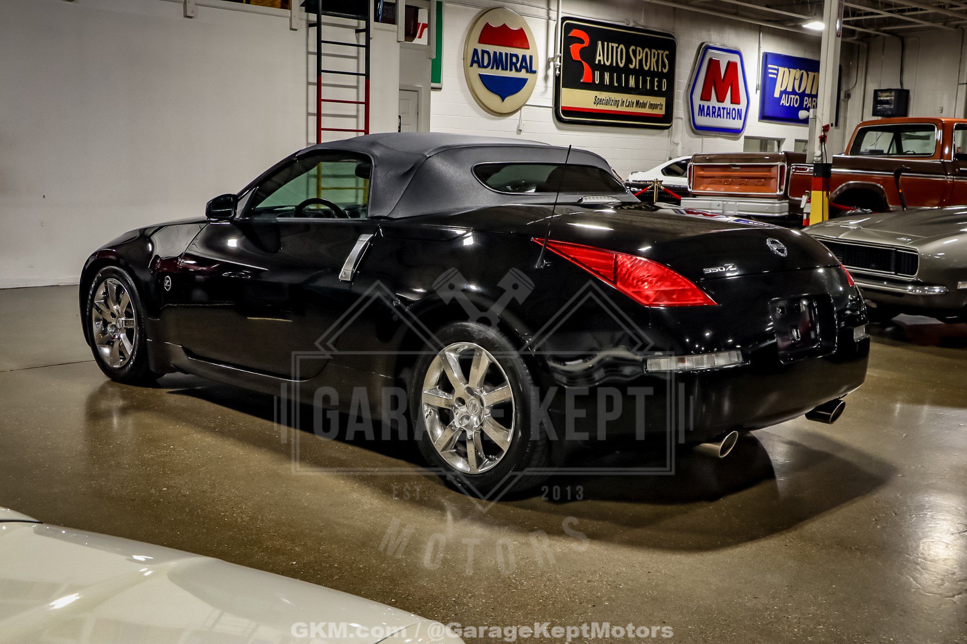 Used 2004 Nissan 350Z Touring RWD image 14
