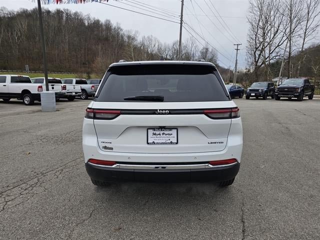 Used 2024 Jeep Grand Cherokee Limited AWD/4WD image 9