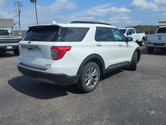 Used 2022 Ford Explorer XLT w/ Equipment Group 202A image 9