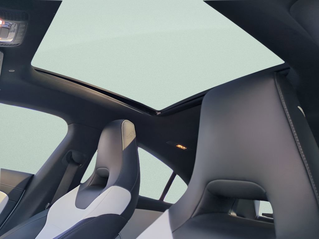 Used 2022 Mercedes-Benz CLA 35 AMG 4MATIC image 20