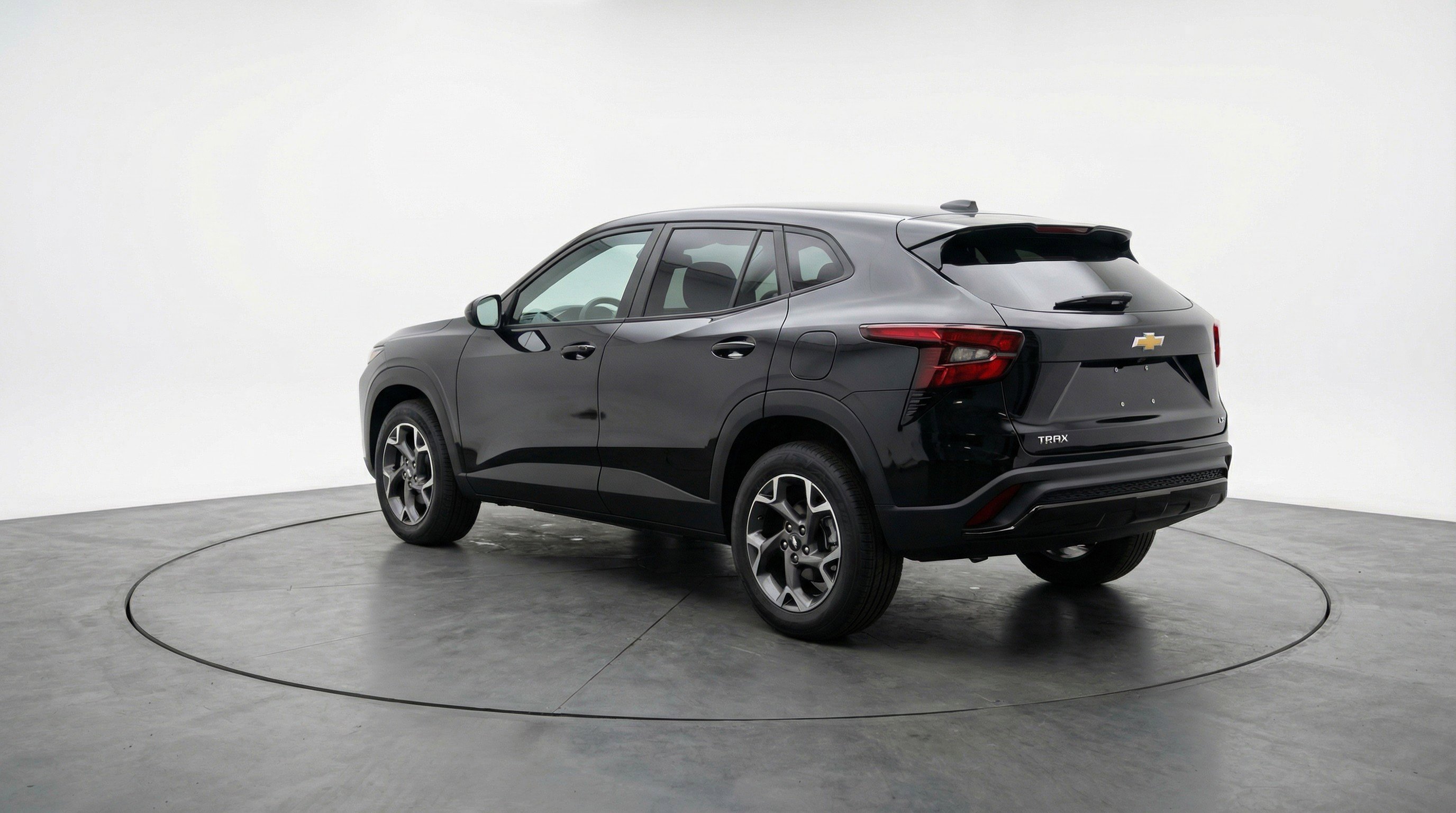 Used 2025 Chevrolet Trax LT image 6