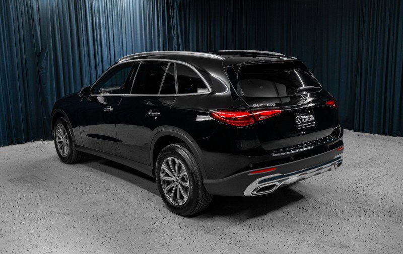 Certified 2026 Mercedes-Benz GLC 300 image 6