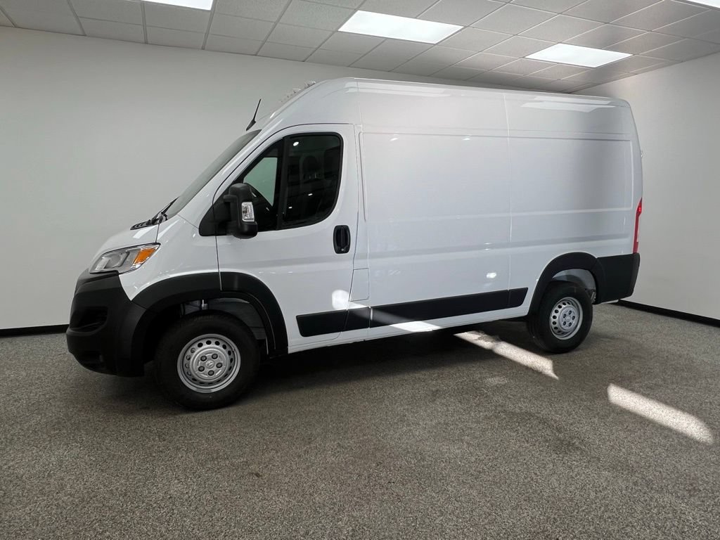 New 2026 RAM ProMaster 2500 w/ Storage Group FWD image 20