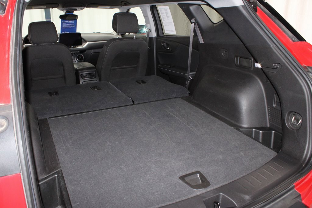 Used 2023 Chevrolet Blazer LT image 17