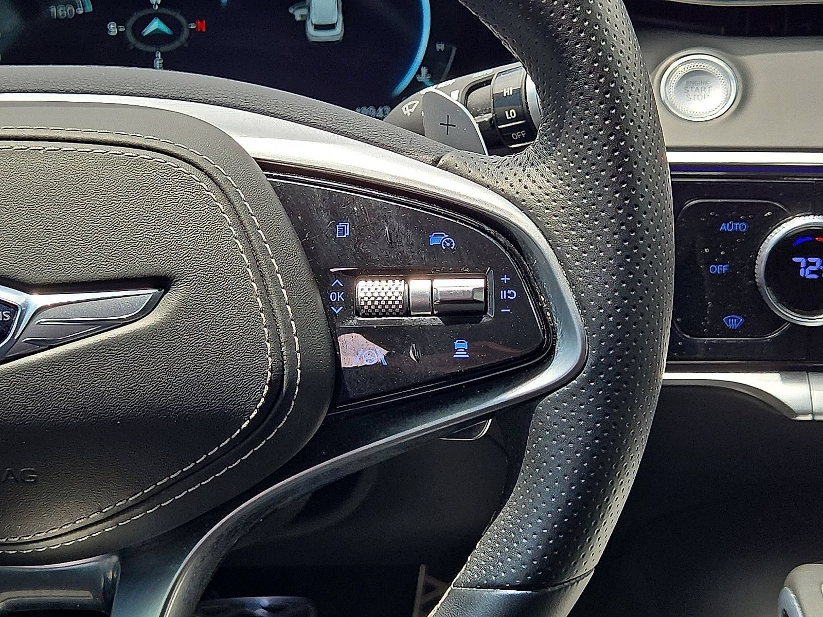 Used 2022 Genesis GV70 3.5T Sport w/ Sport Prestige Package AWD/4WD image 20