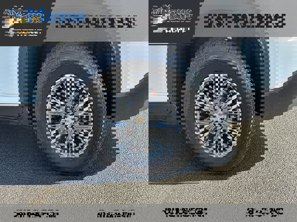 Certified 2025 Chevrolet Traverse LT image 8