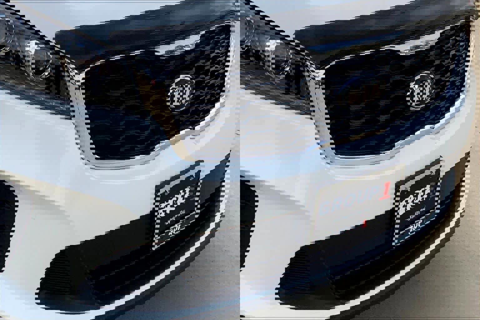 Used 2019 Kia Sorento LX image 27