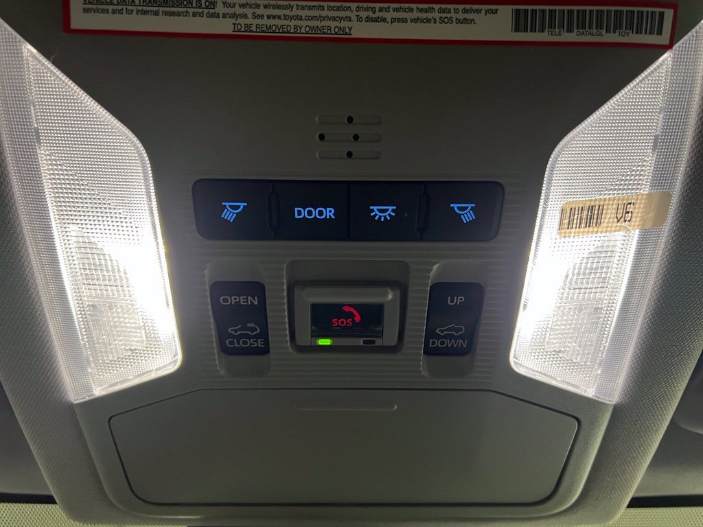 Certified 2022 Toyota RAV4 XLE w/ Convenience Package FWD image 32