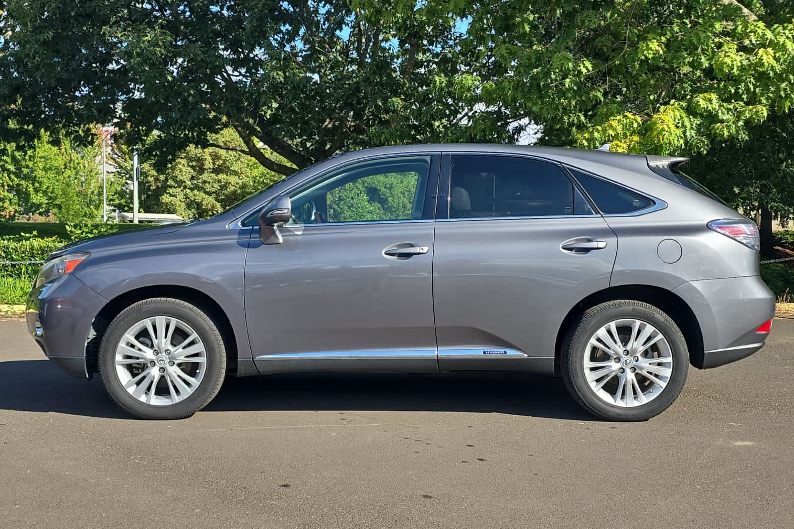 Used 2012 Lexus RX 450h FWD w/ Premium Pkg image 5