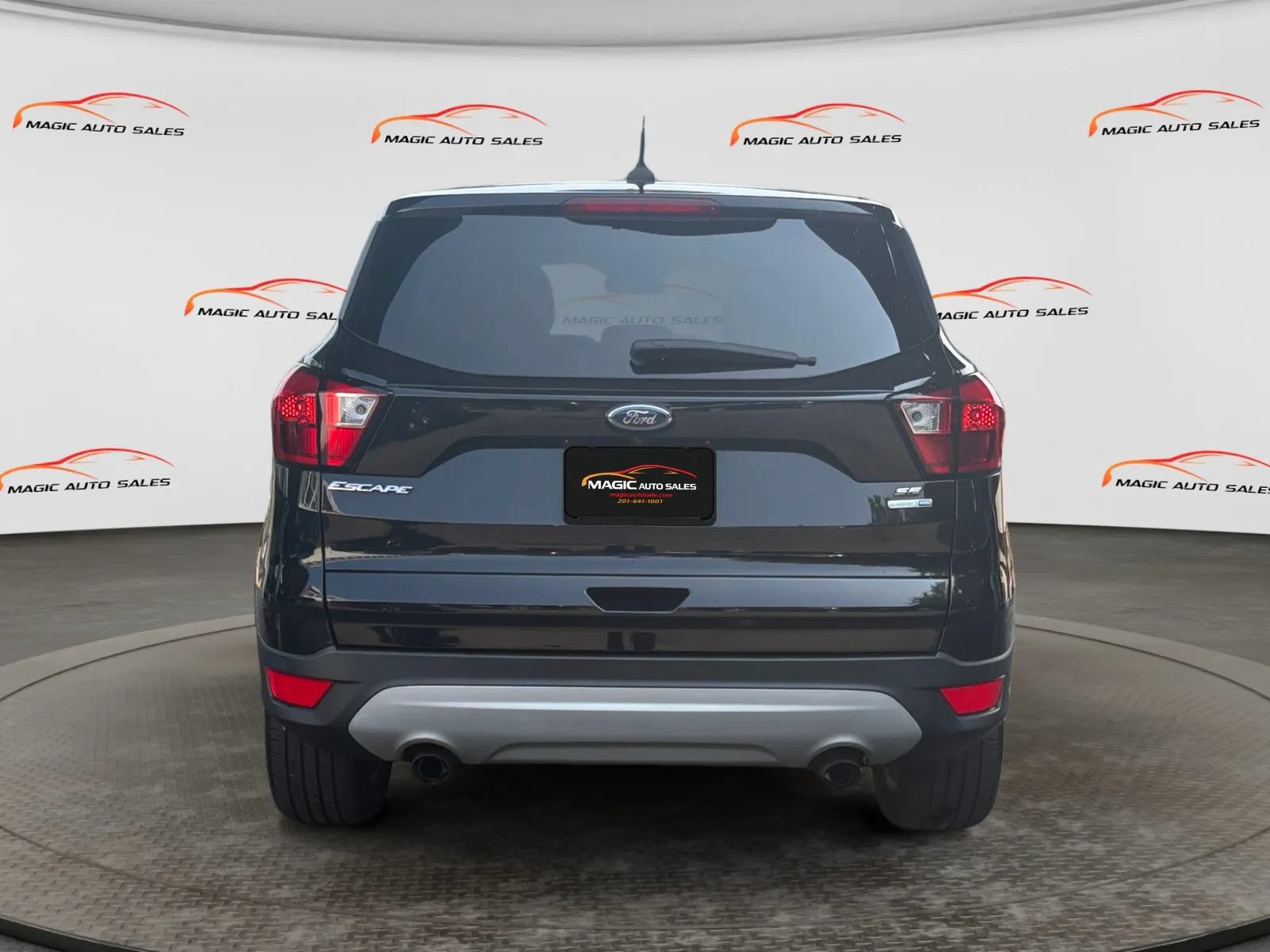 Used 2019 Ford Escape SE AWD/4WD image 8