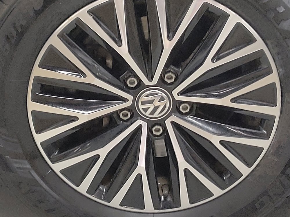 Used 2019 Volkswagen Jetta SE w/ Cold Weather Package FWD image 31