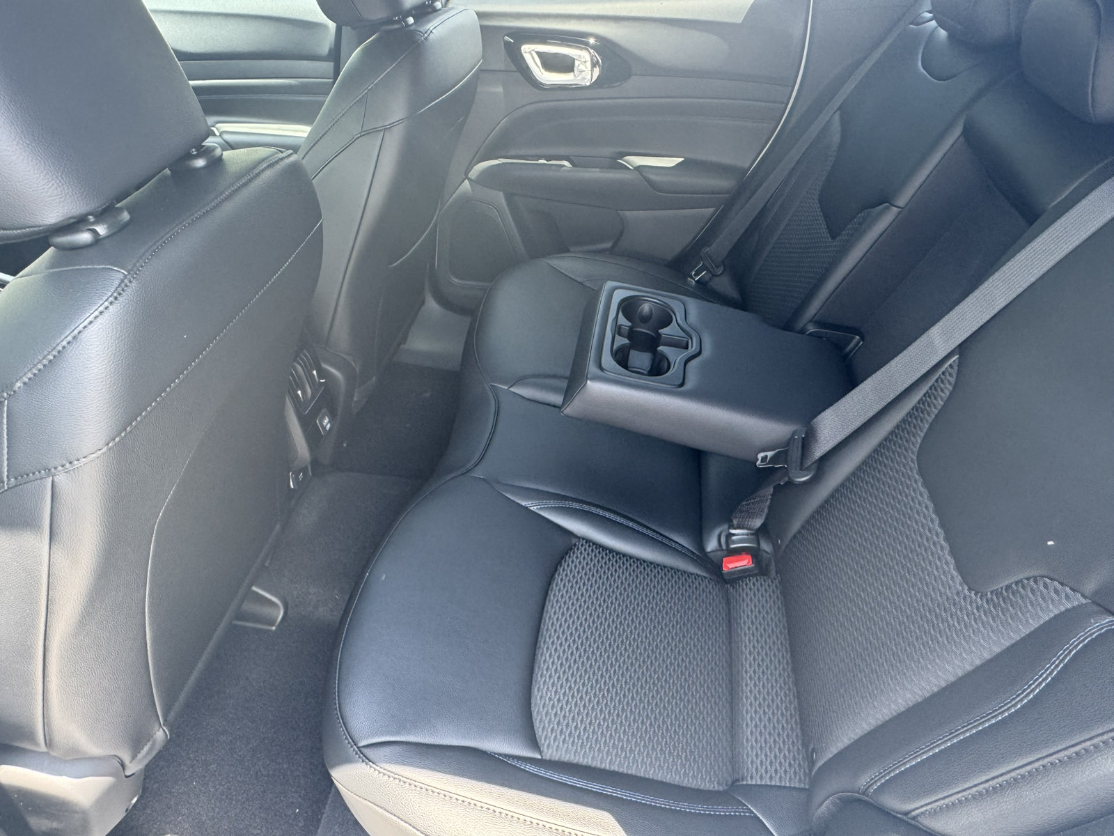 New 2026 Jeep Compass Latitude AWD/4WD image 21