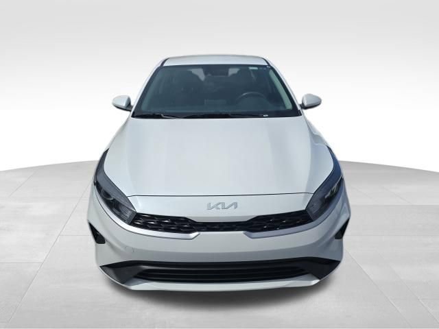 Used 2024 Kia Forte LXS image 7