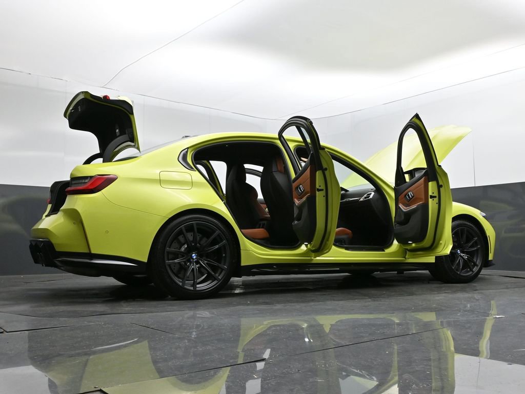 Used 2025 BMW M3 w/ Executive Package image 44