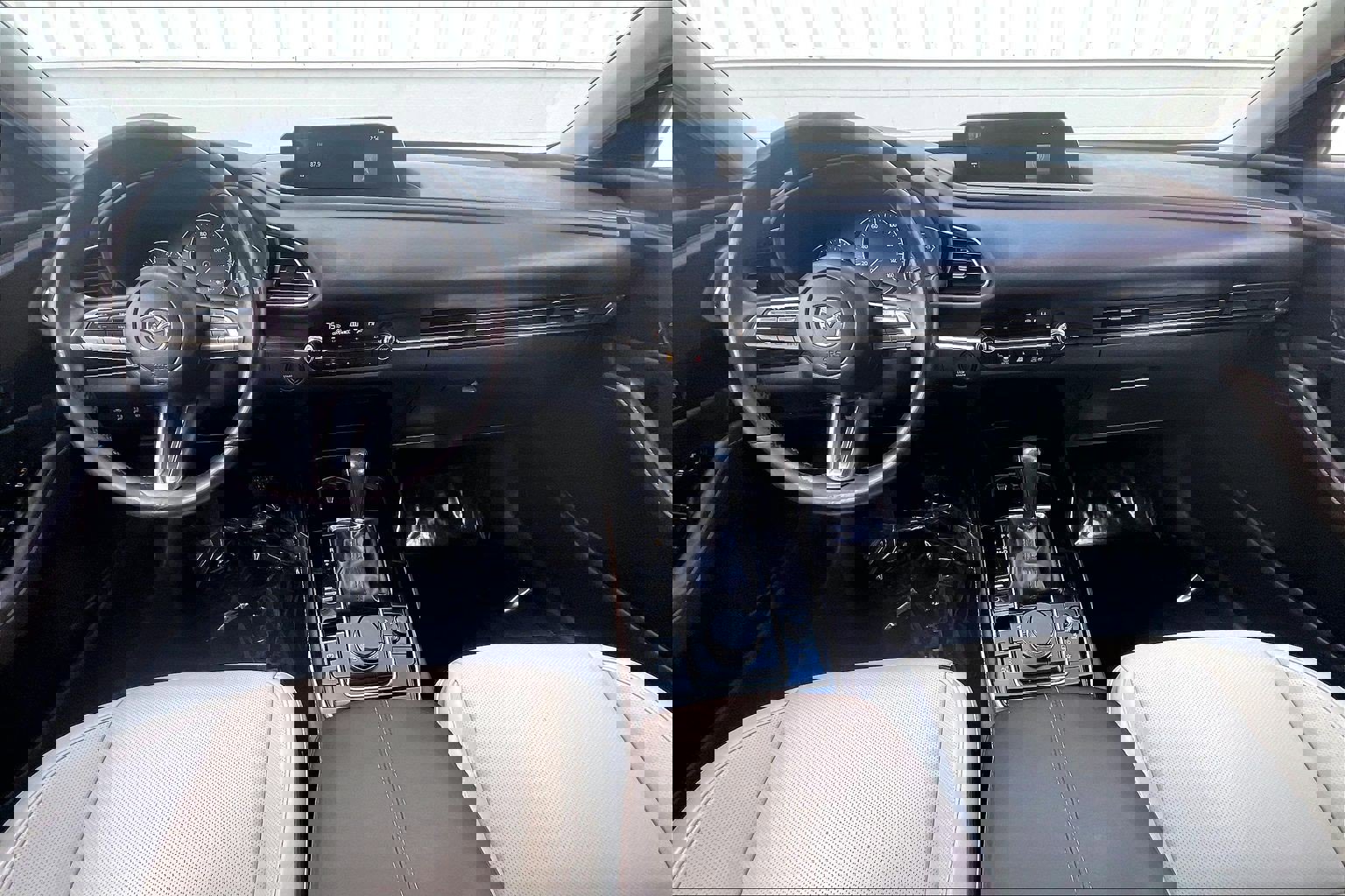 Used 2023 MAZDA CX-30 AWD 2.5 S w/ Premium Package image 19