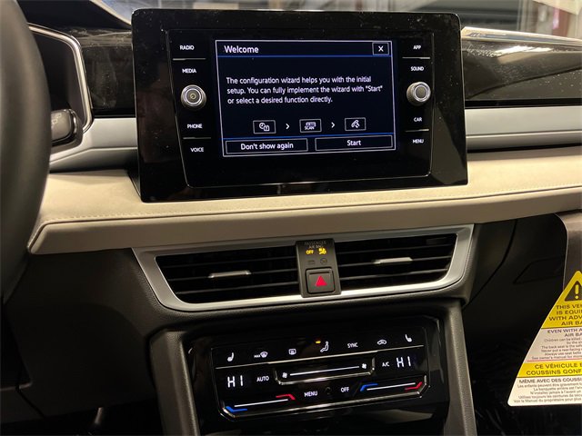 New 2026 Volkswagen Taos SE image 16