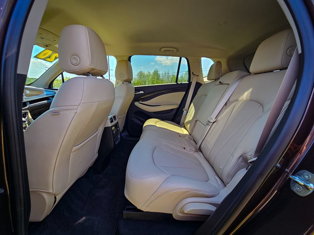 Used 2020 Buick Envision Premium AWD/4WD image 33