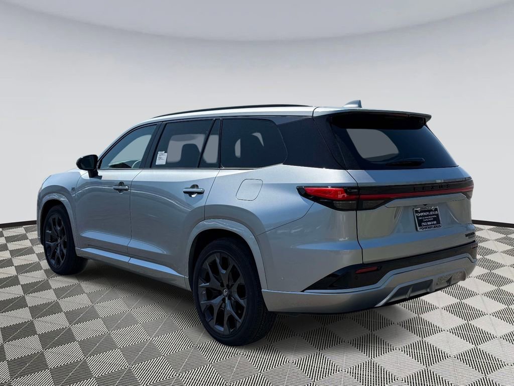 New 2026 Lexus TX 500h AWD image 4